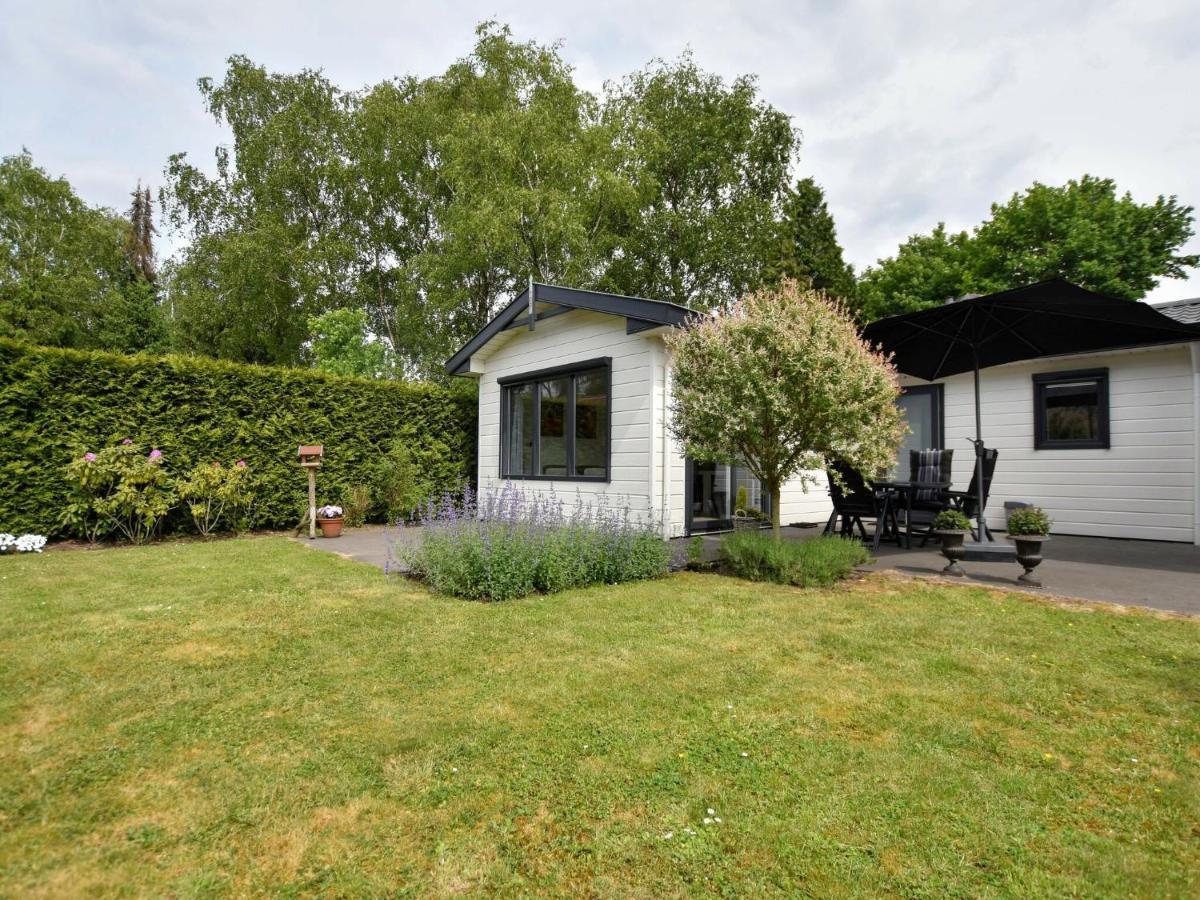 Spacious Chalet In Wolfheze With Garden Exteriör bild