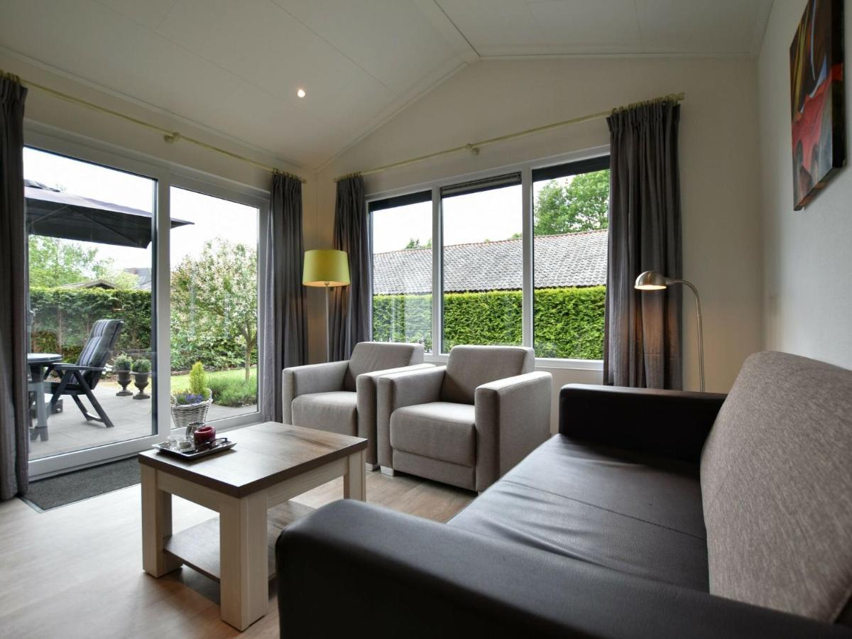 Spacious Chalet In Wolfheze With Garden Exteriör bild