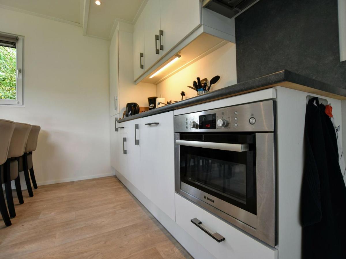 Spacious Chalet In Wolfheze With Garden Exteriör bild